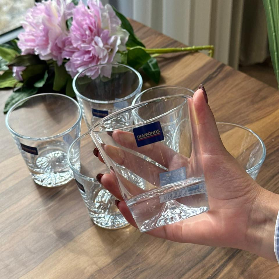 طقم أكواب زجاجية شفافة أنيقة - طقم من 6 قطع