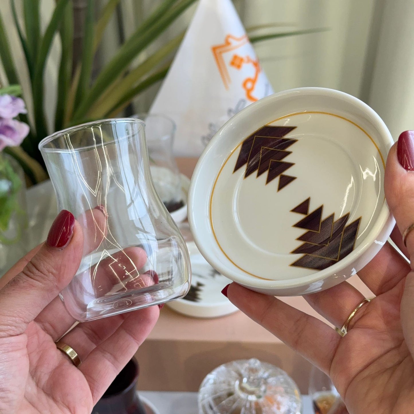 Decorative Saucers & Tea Glass Set