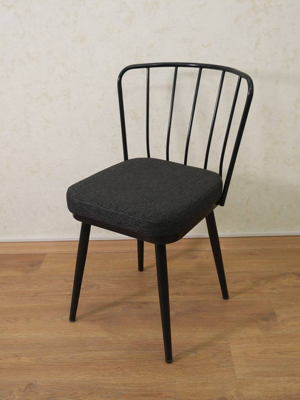 Gorgeous Design Comfortable Chair