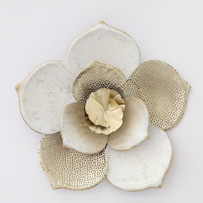 3 Sized Metal Flower Wall Decoration