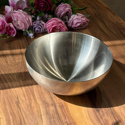 أوعية خلط وتقديم فاخرة متعددة الاستخدامات من الفولاذ المقاوم للصدأ باللون الفضي