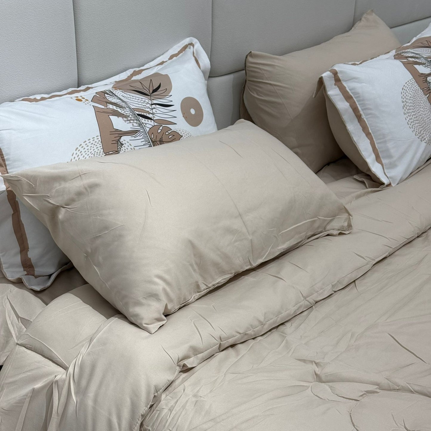 سێتی نایابی جێگەی نوستن بێجی – ٦ پارچە