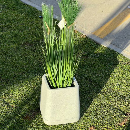 Indoor/Outdoor Modern Plant Pot