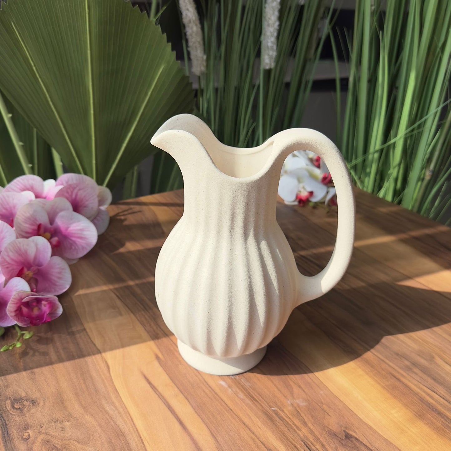 Ripple Curve Pitcher Vase
