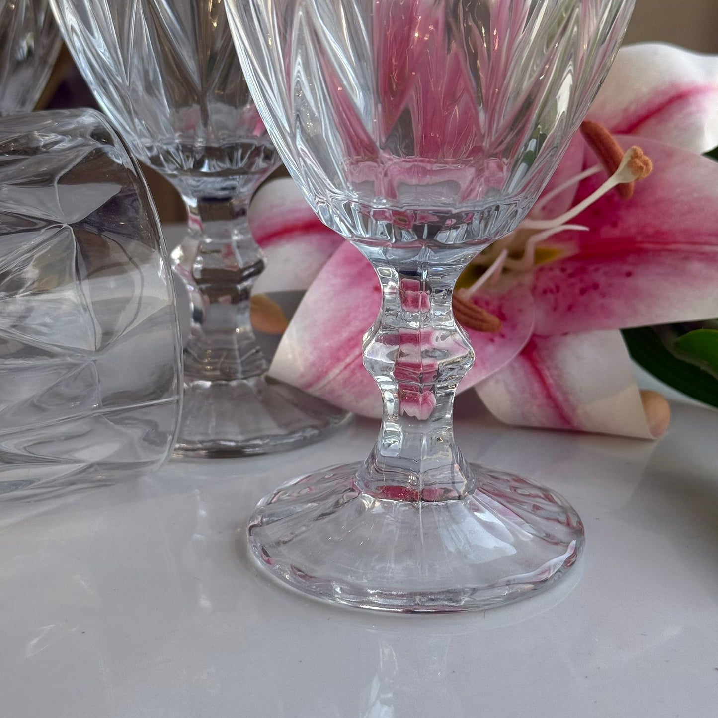 سێتی پەرداخی کلاسیکی شووشەی ڕوون