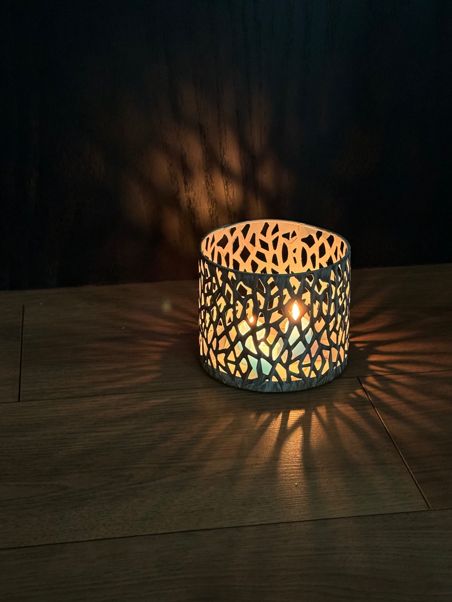 FD195-1 Decorative Table/Floor Candle Lantern