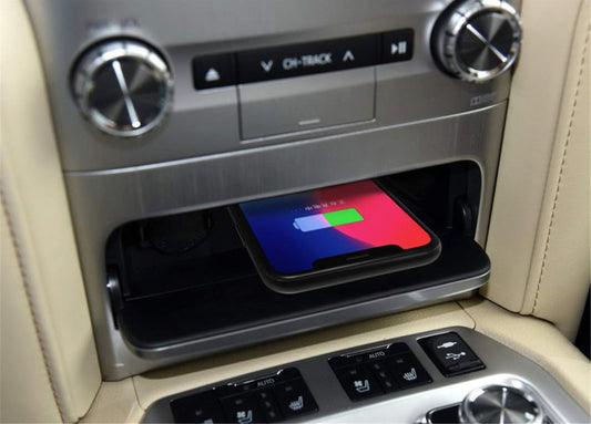 Toyota Land Cruiser LC200 Wireless Charger