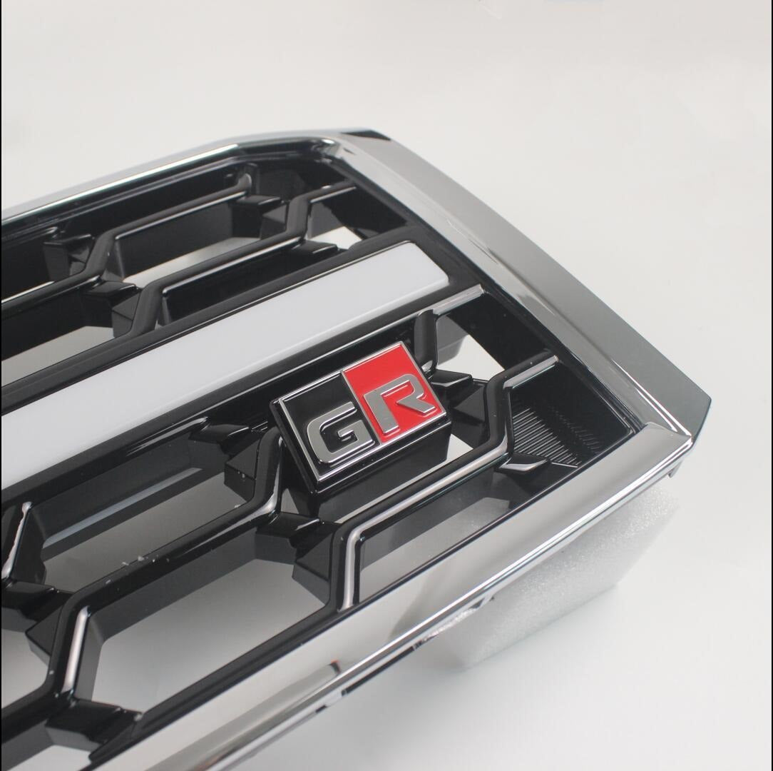 Toyota Land Cruiser 70 Front Grille