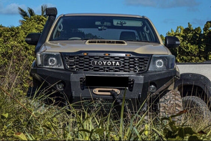 Toyota Hilux 2009 Front Grill