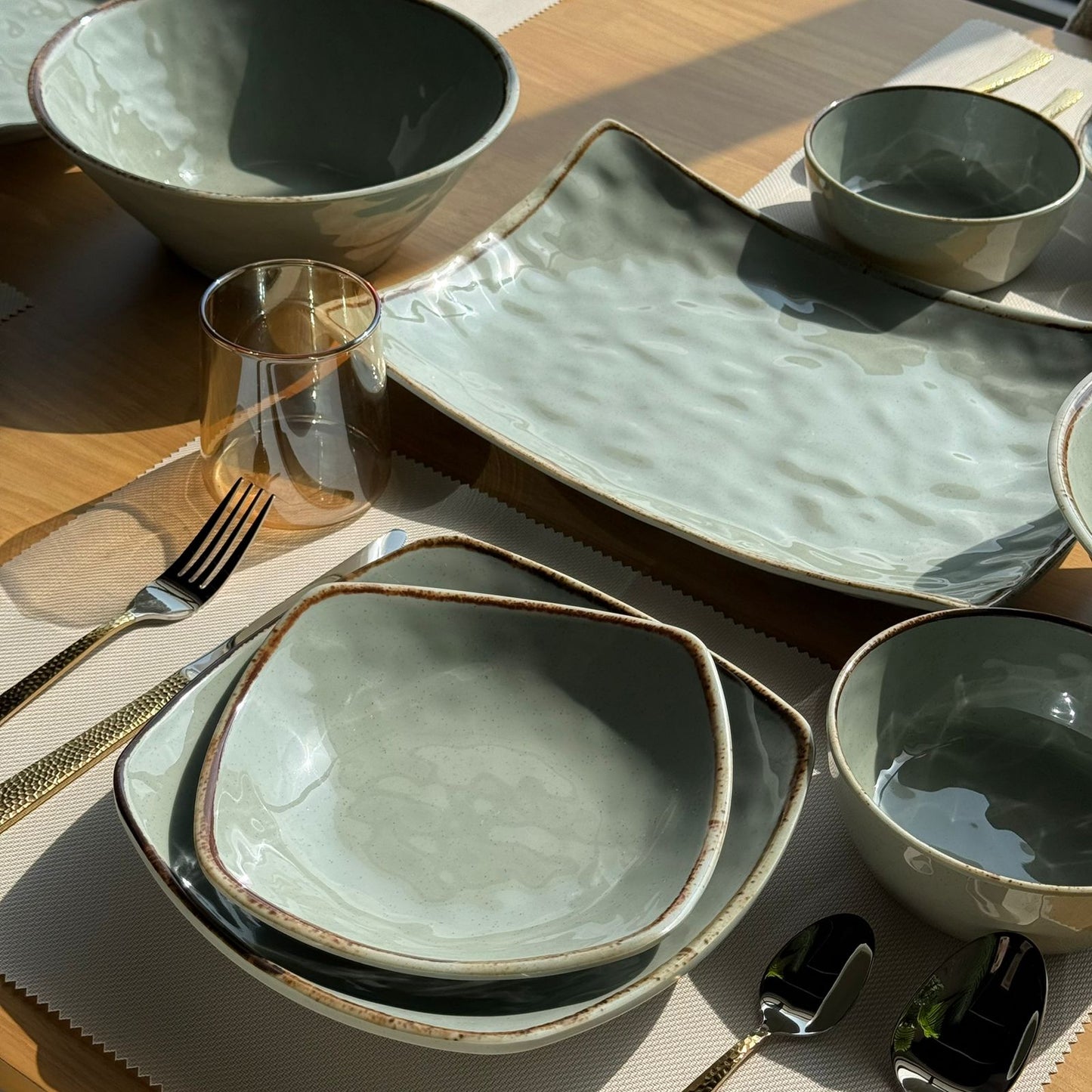 Luxury Melamine Dinnerware Collection