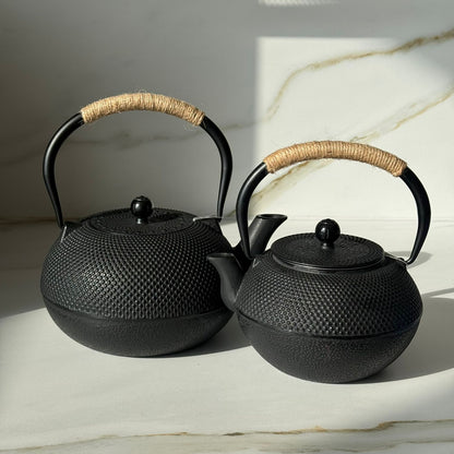 Stoneware Teapot with Stainless Steel Infuser
