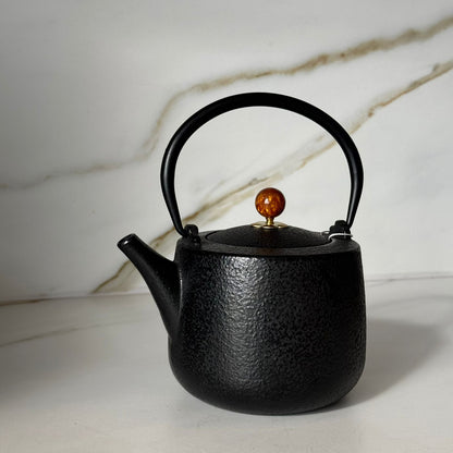 Elegant Stoneware Teapot with Stainless Steel Infuser