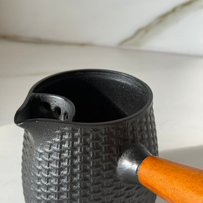 وعاء لتسخين الحليب والقهوة والشاي من الخزف الحجري