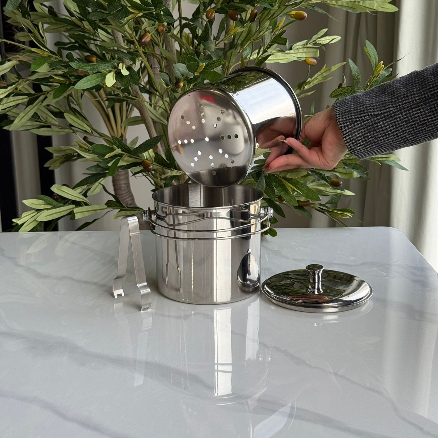 Stainless Steel Ice Bucket with Strainer & Lid