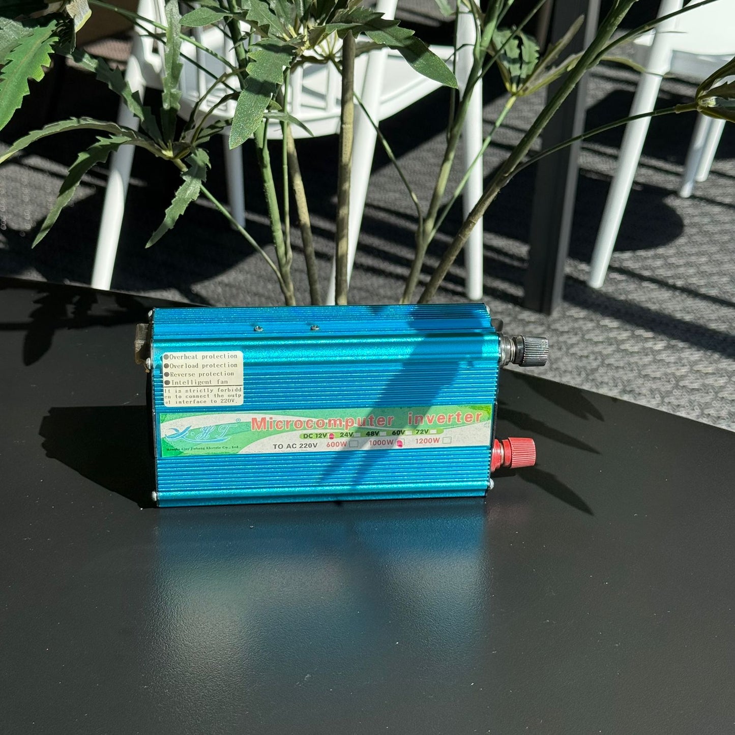 ئینڤێرتۆری پاوەر ئۆتۆمبێلی گەورە 12V – 1000W