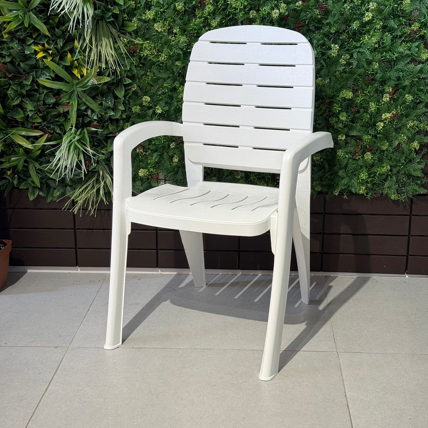 TAKIN- Modern Outdoor Chair