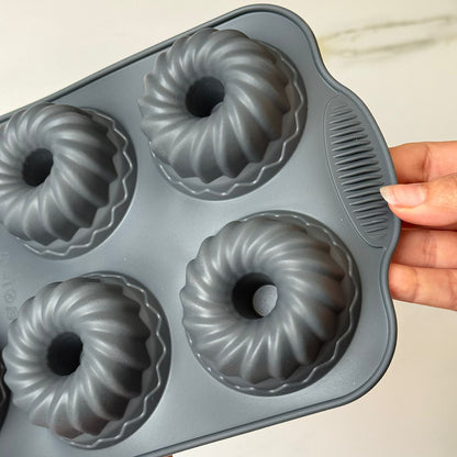 Silicone Mini Cake & Chocolate Molds