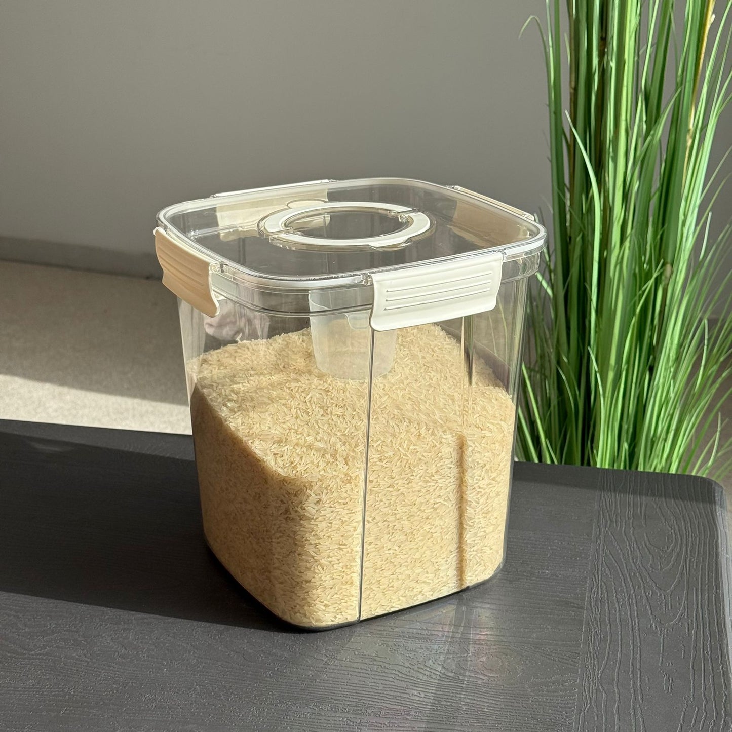 وعاء محكم الإغلاق لتخزين الطعام