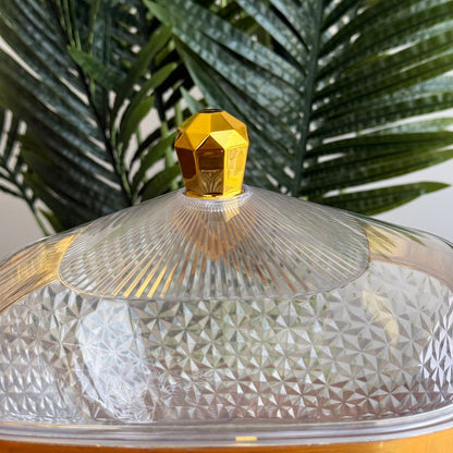 قاپێکی نایابی ڕازاوەی پێشکەشکردن بە سەرپۆش و لێواری زێڕین