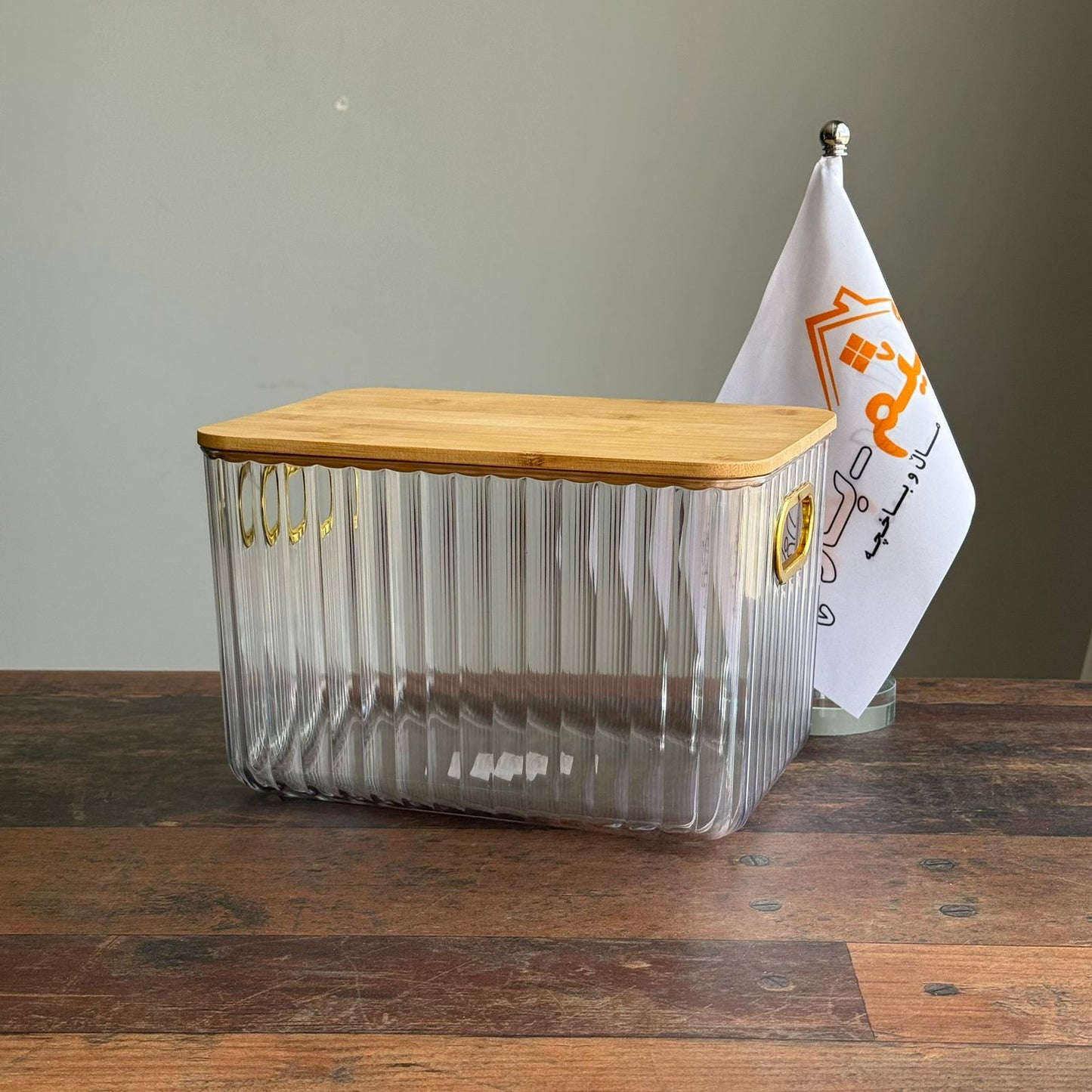 Luxury Acrylic Storage Box with Bamboo Lid