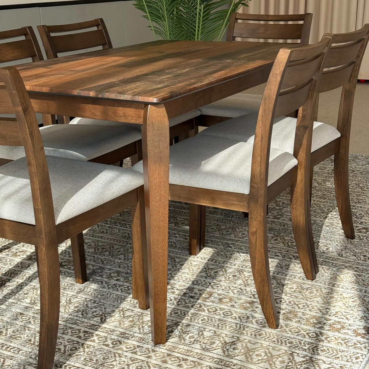 TRISTON Modern Chairs with ADRIAN OLD STYLE – Luxury Dining Set
