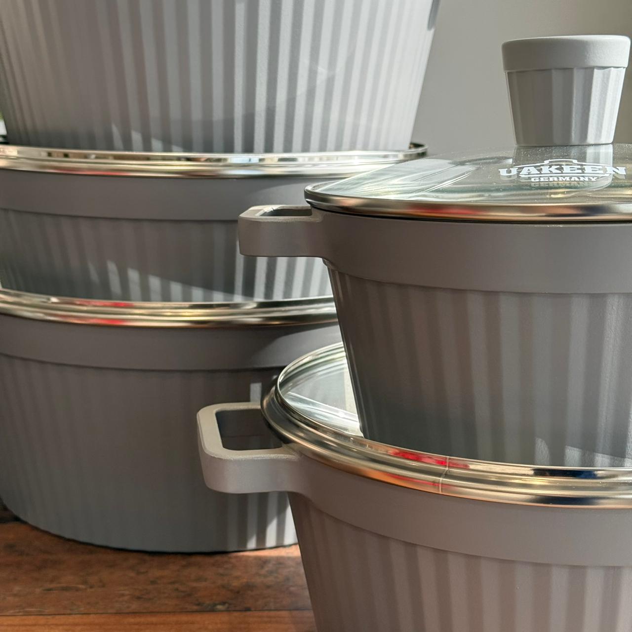 5-Piece High-Quality Cookware Set with Glass Lids & Heat Diffuser Base
