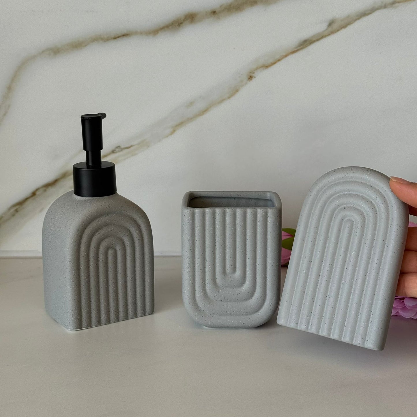 Decorative Stoneware Bathroom Accessories Set – 3PCS