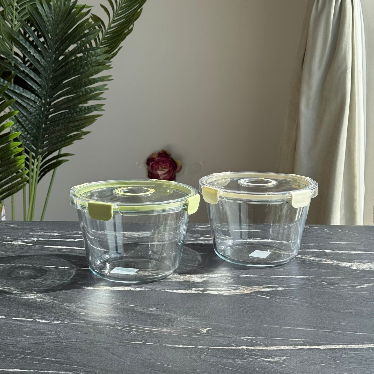 Modern Airtight Glass Food Storage Container with Dual Date Lid (Round)