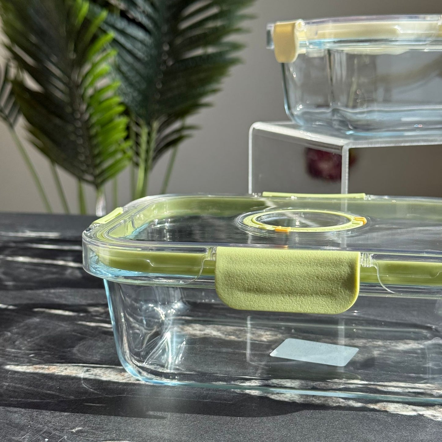Modern Airtight Glass Food Storage Container with Dual Date Lid (Rectangular)