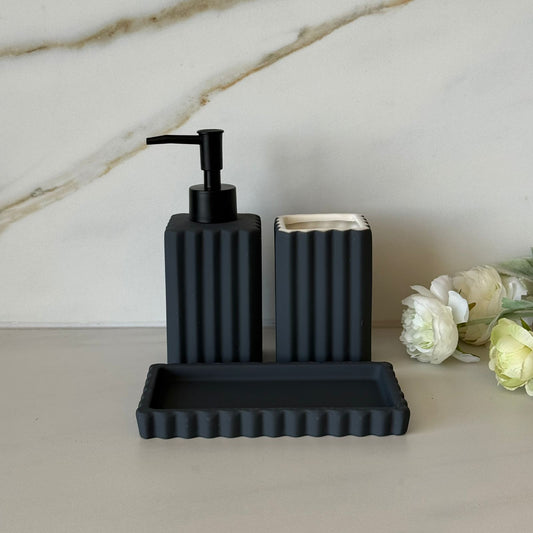 Luxury Ceramic Bathroom Accessories Set – 3PCS
