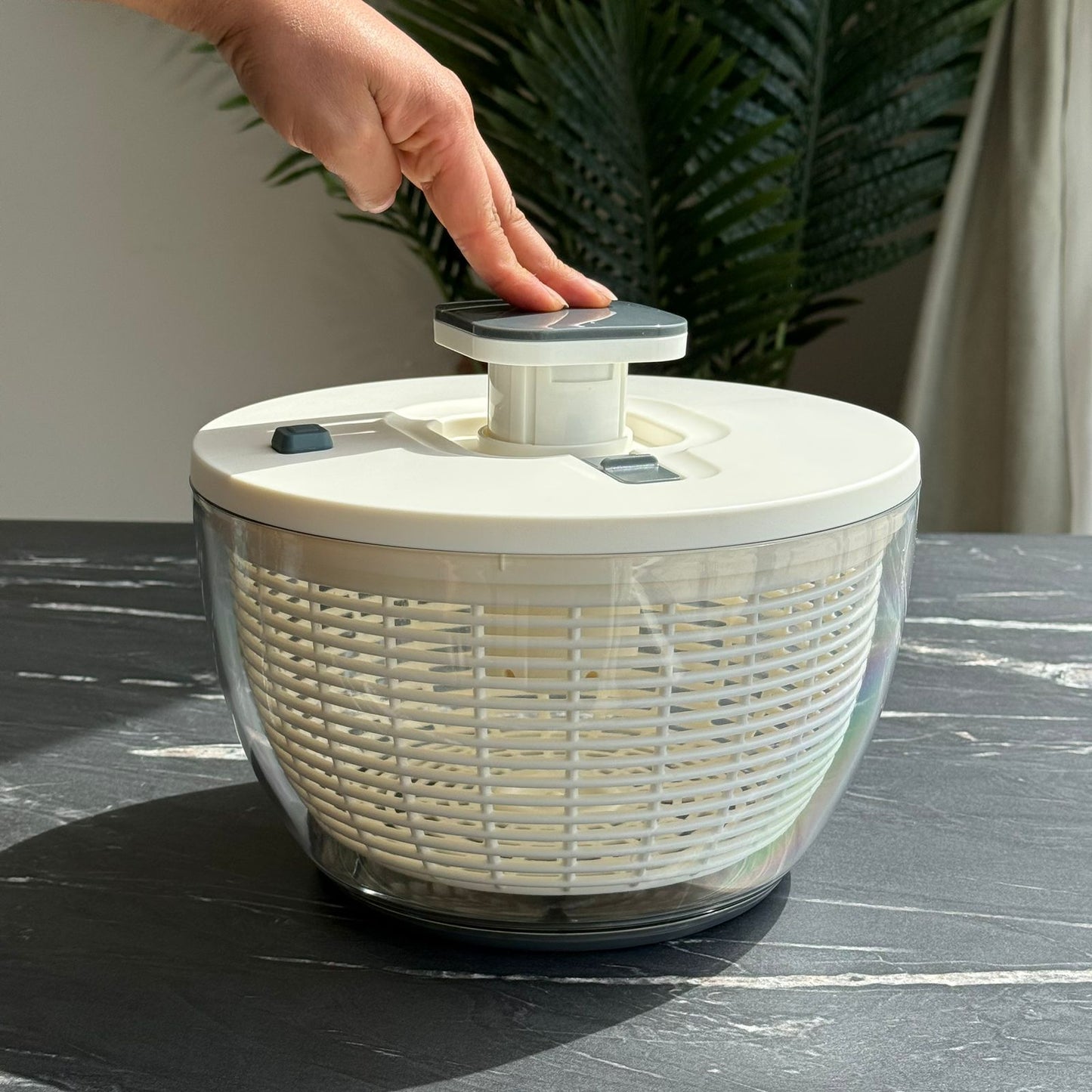 Salad Spinner With Drain Basket And Lid
