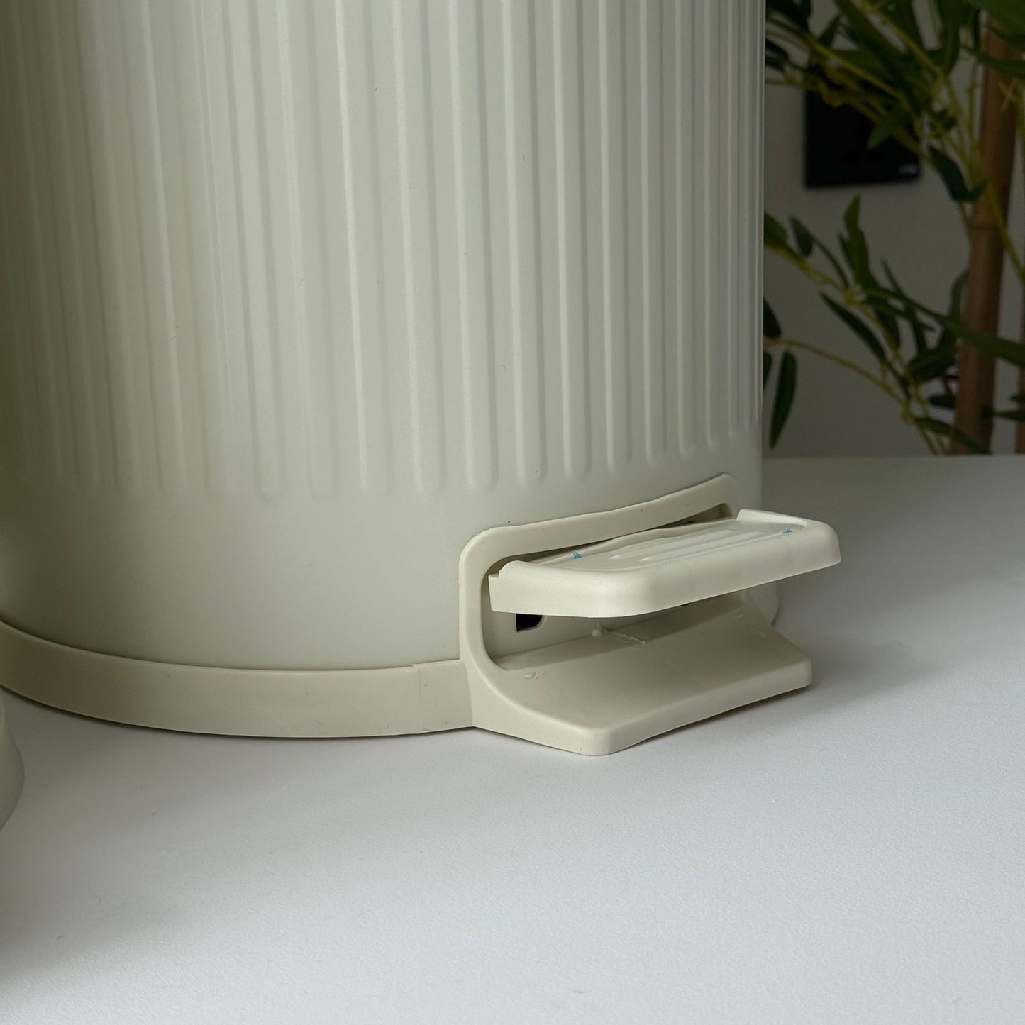 Luxury Durable Pedal Waste Bin With Inner Bucket
