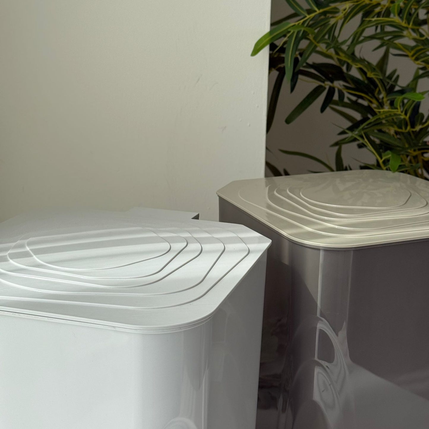 Modern Luxury Pedal Waste Bin