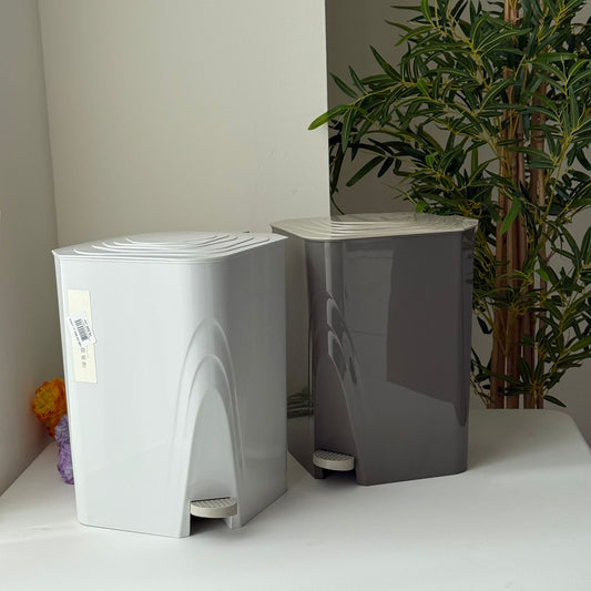Modern Luxury Pedal Waste Bin