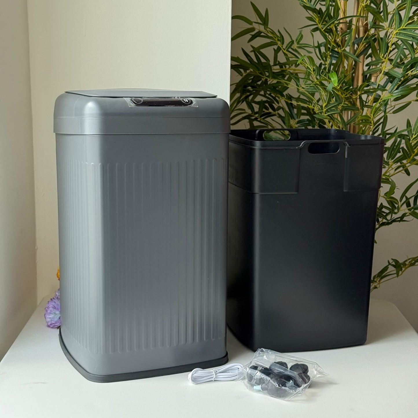 Modern Smart Sensor Waste Bin With Inner Bucket