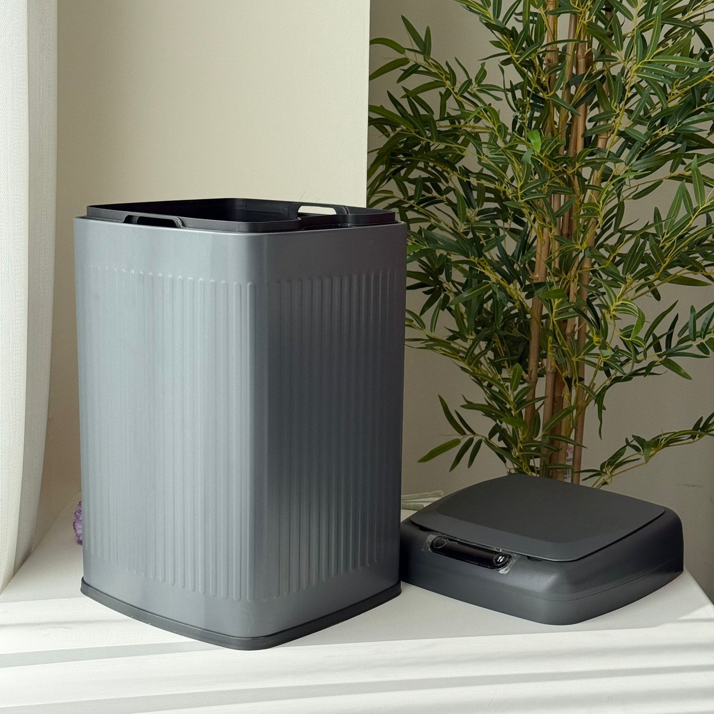 Modern Smart Sensor Waste Bin With Inner Bucket