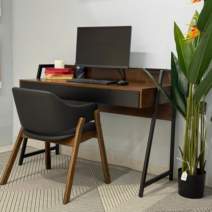 Modern Elegant Work Space Desk