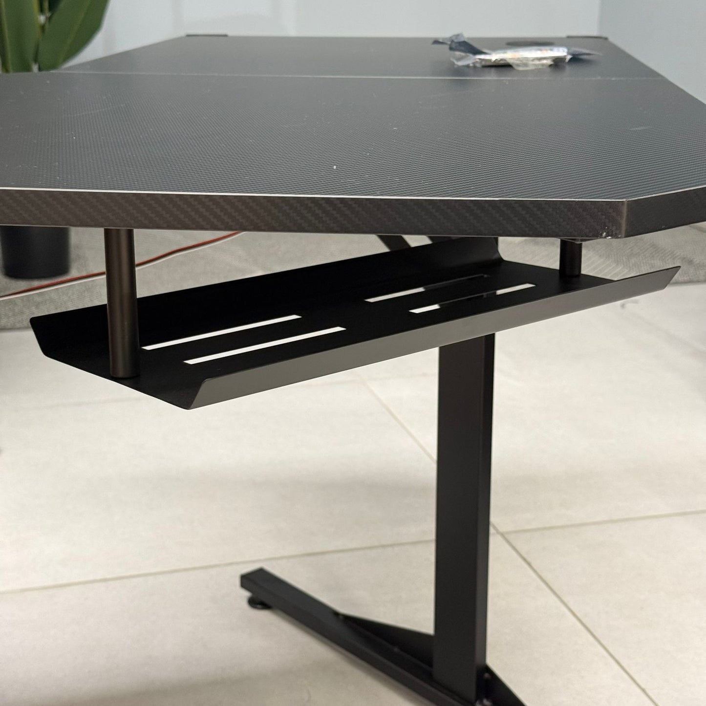 Modern Corner Workstation Desk with Space-Saving Design and Side Lids