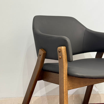 ELIZABETH - Modern Wooden Dining Chair with Cushioned Seat