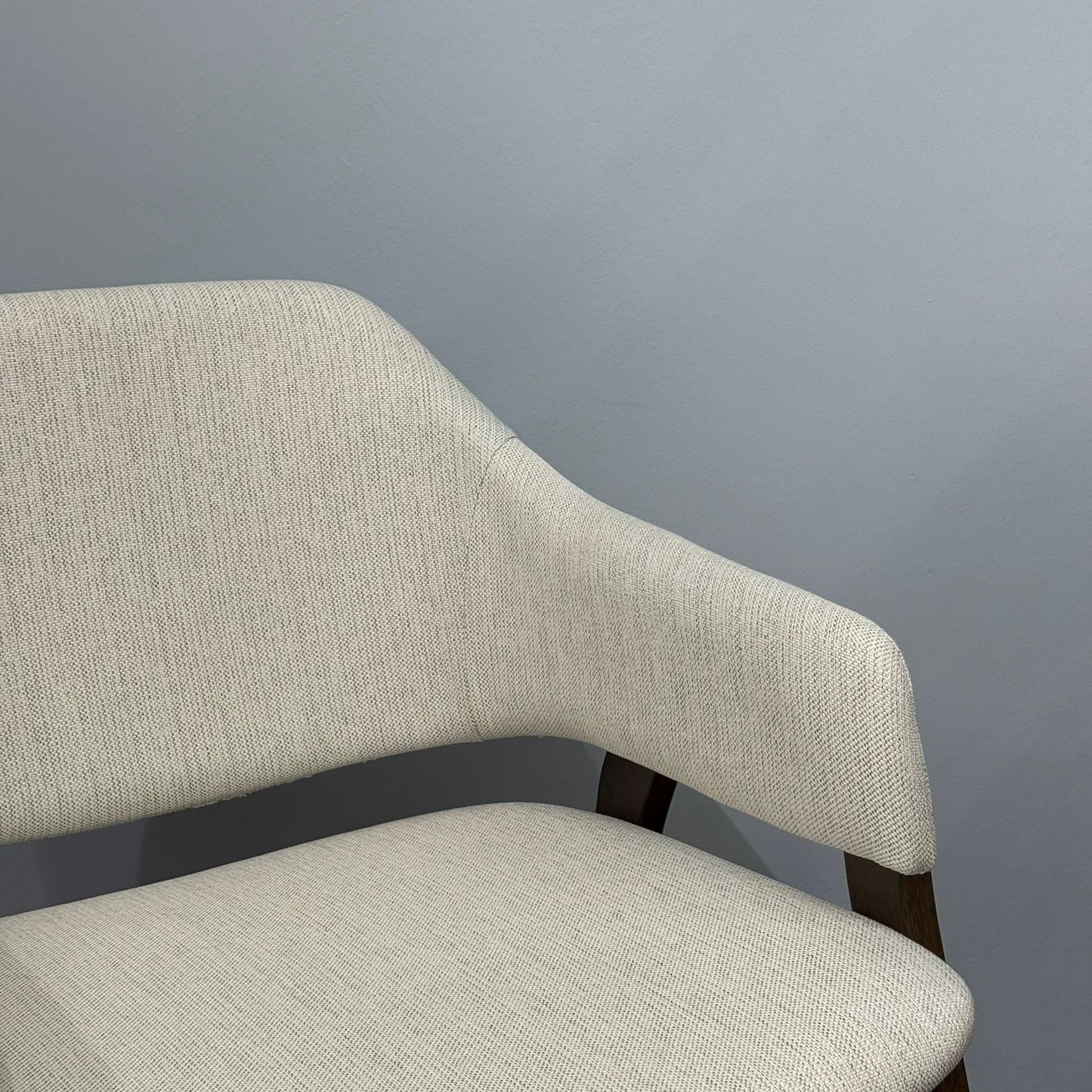 ELIZABETH - Modern Wooden Dining Chair with Cushioned Seat