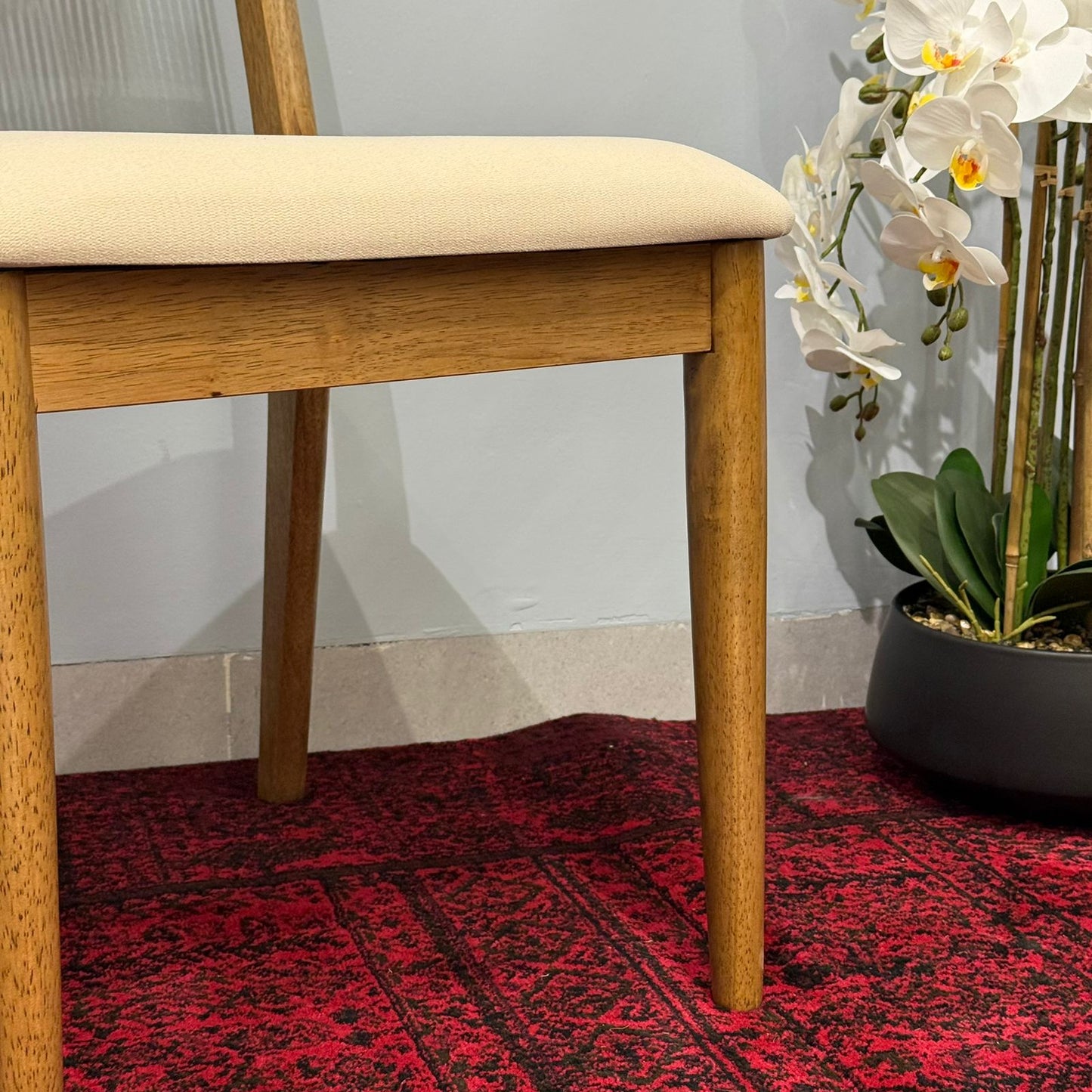 JUNE ROPE- Modern Wooden Dining Chair with Cushioned Seat