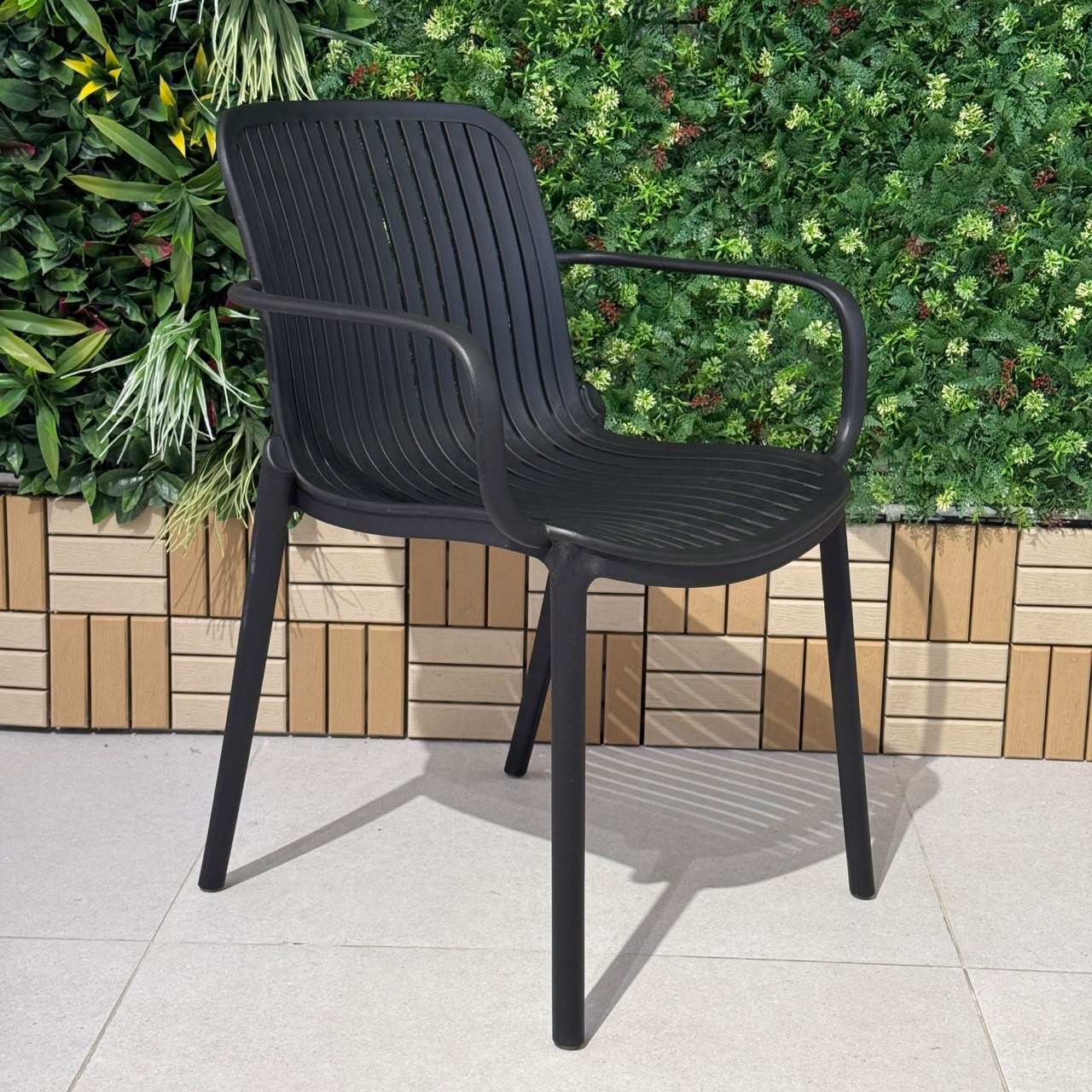 Arden DK-011F – Modern Outdoor Armchair