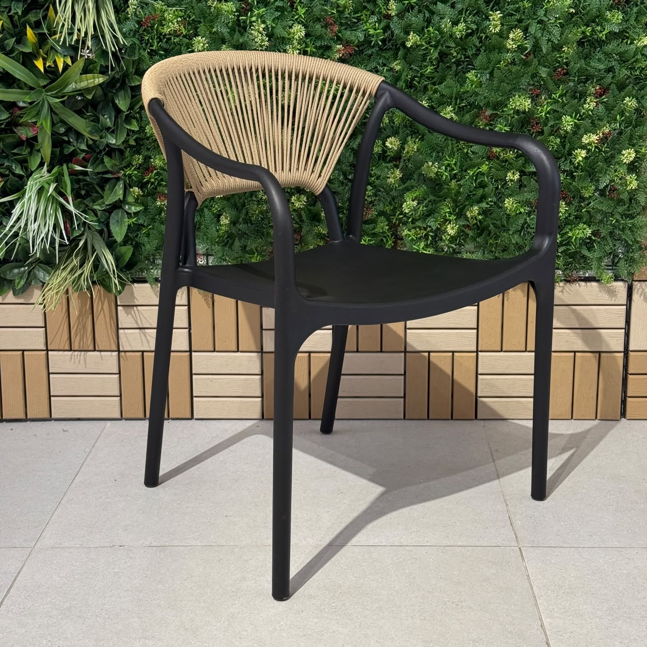 Nola – PC-563 – Modern Outdoor Armchair