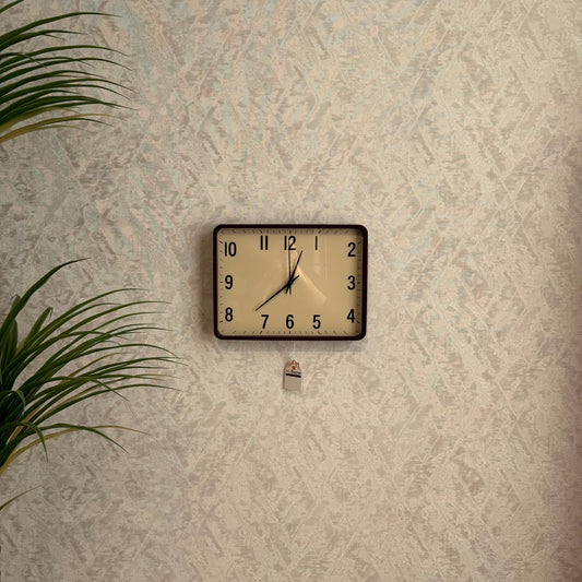 Elegant Decorative Wall Clock
