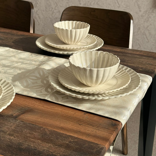 Vintage Fluted Ceramic Dinnerware Set - 18 PCS
