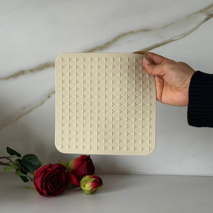 Heat-Resistant Silicone Trivet Mat