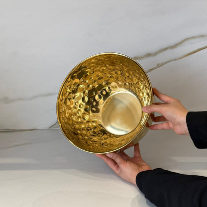 وعاء مطروق هالة ذهبية