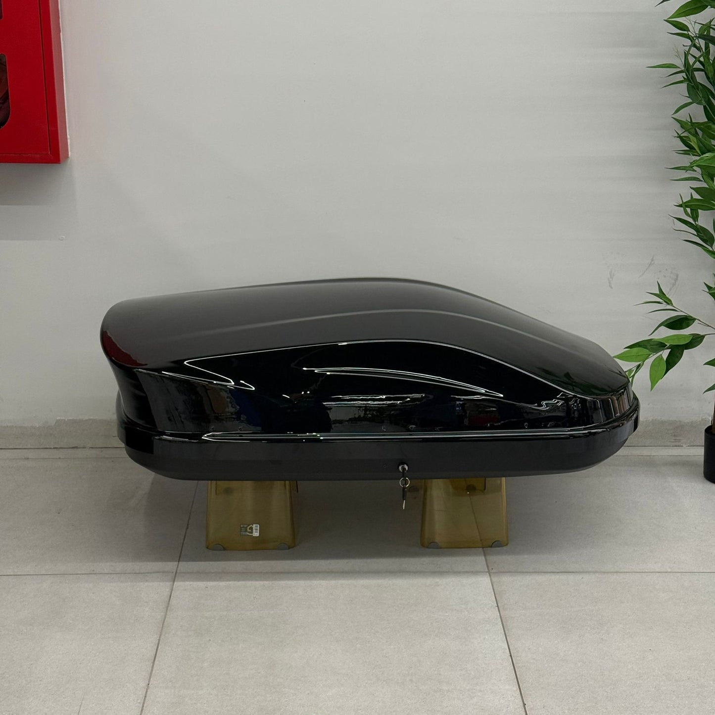Hard Shell Car Roof Cargo Box – Gloss Black