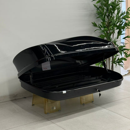 Hard Shell Car Roof Cargo Box – Gloss Black