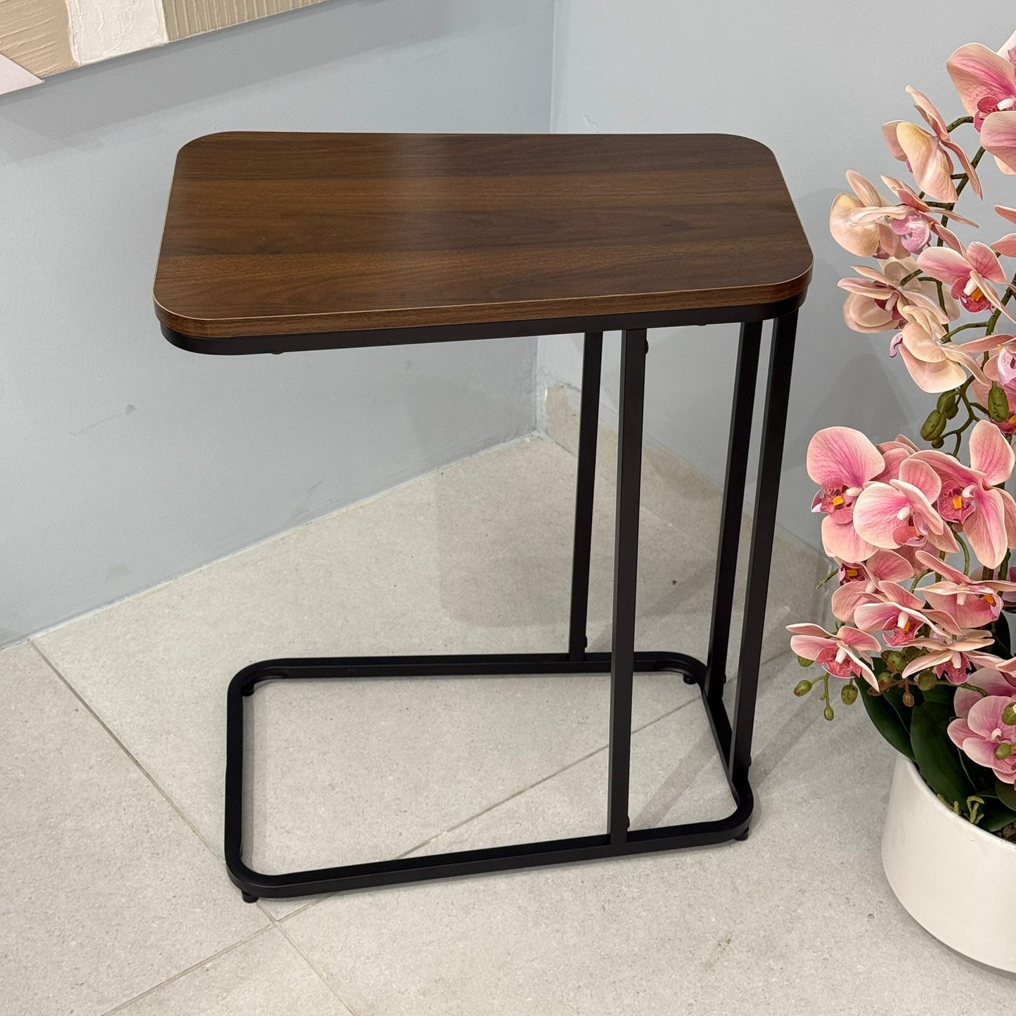 Edge Modern Sofa Table